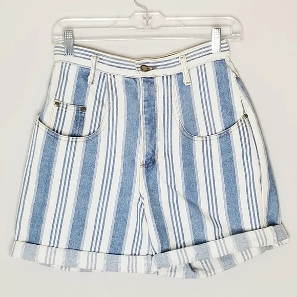 Made In The Shade Blue & White Striped Shorts 7 - Picture 1 of 6